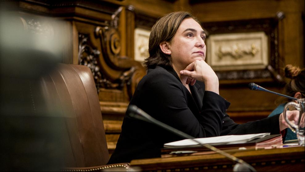 El pleno reprueba por sexta vez a Colau