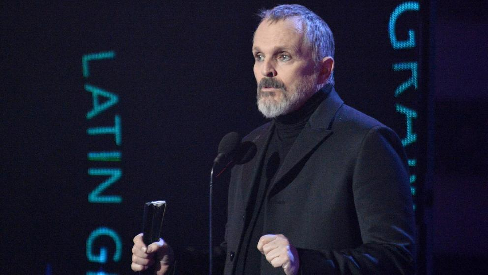 La hermana de Miguel Bosé tranquiliza a los fans sobre los problemas de voz del cantante