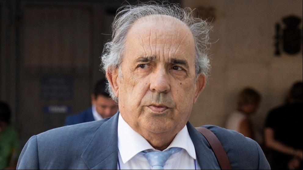 Muere Enrique Álvarez Conde, director del Instituto del máster de Cifuentes