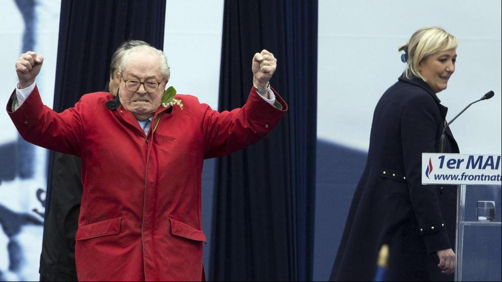 El ultradrechista francés Le Pen felicita públicamente a Vox