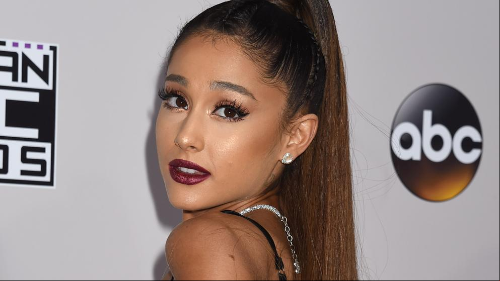 Ariana Grande, nueva imagen de Givenchy con guiño a su icónica musa