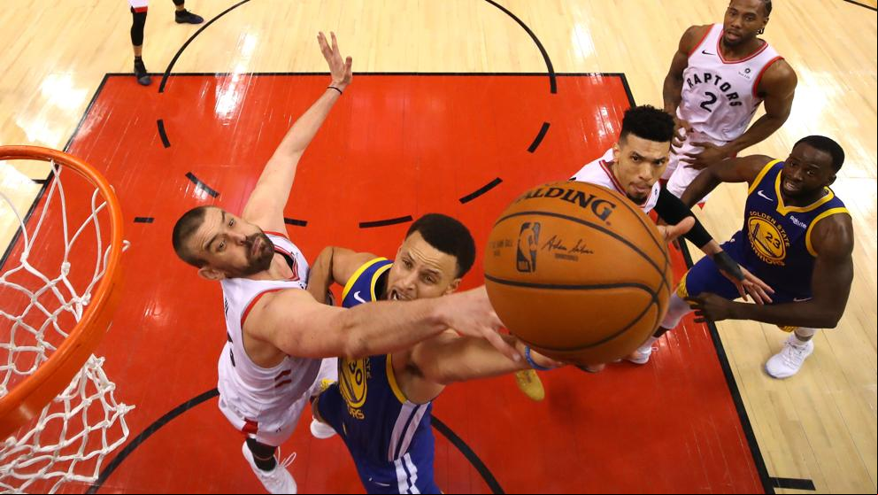 Toronto Raptors golpea primero y Marc Gasol brilla en su primera final de la NBA
