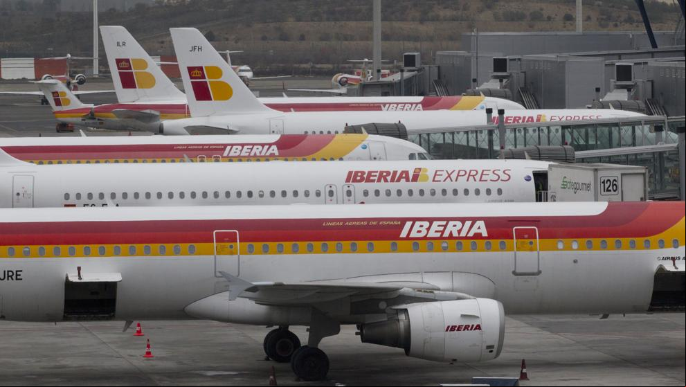 IAG dice que Fomento aprueba los planes anti-Brexit de Iberia y Vueling