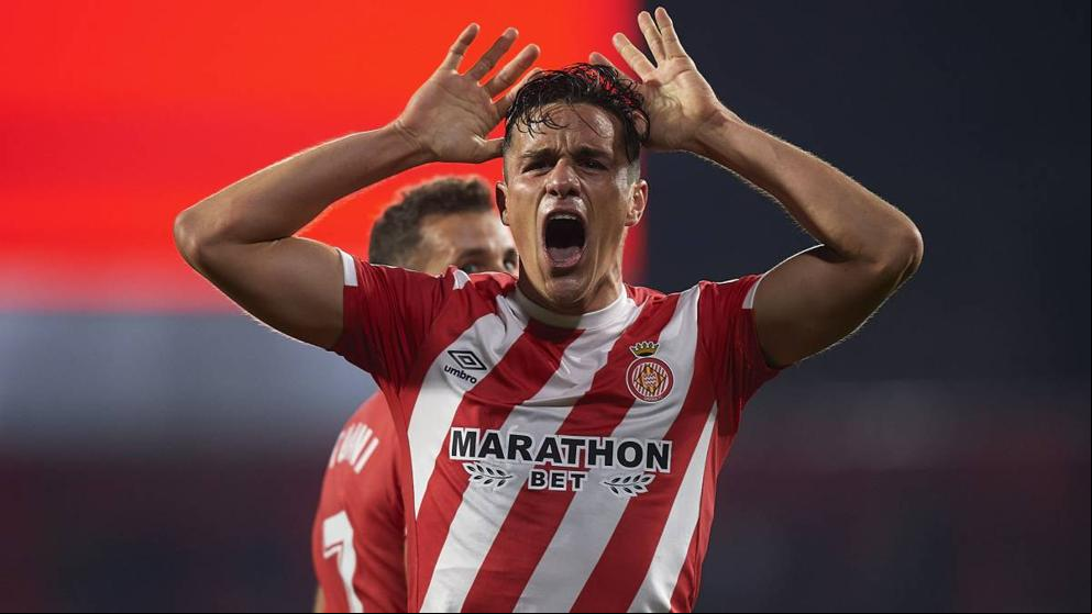 Bernardo Espinosa, primer refuerzo del Espanyol
