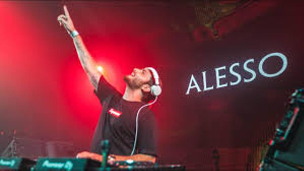 Alessio, uno de los dj con más renombre actúa hoy en el Barelona Beach Festival Alessio, uno de los dj con más renombre actúa hoy en el Barelona Beach Festival