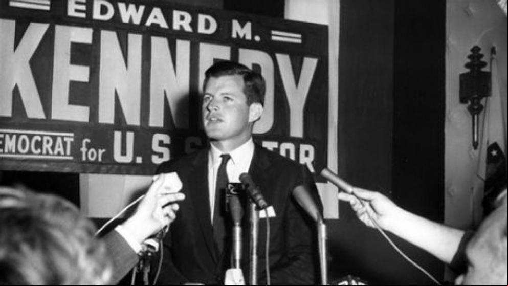 El accidente que condenó al benjamín de los Kennedy