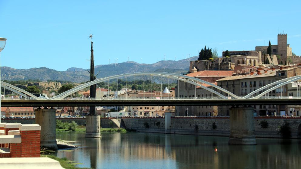 La policía libera en Tortosa a una mujer eslovaca retenida en su casa
