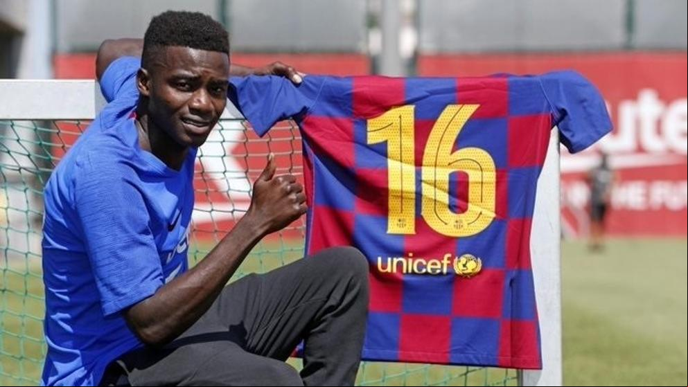 El Barça sube a Wagué al primer equipo