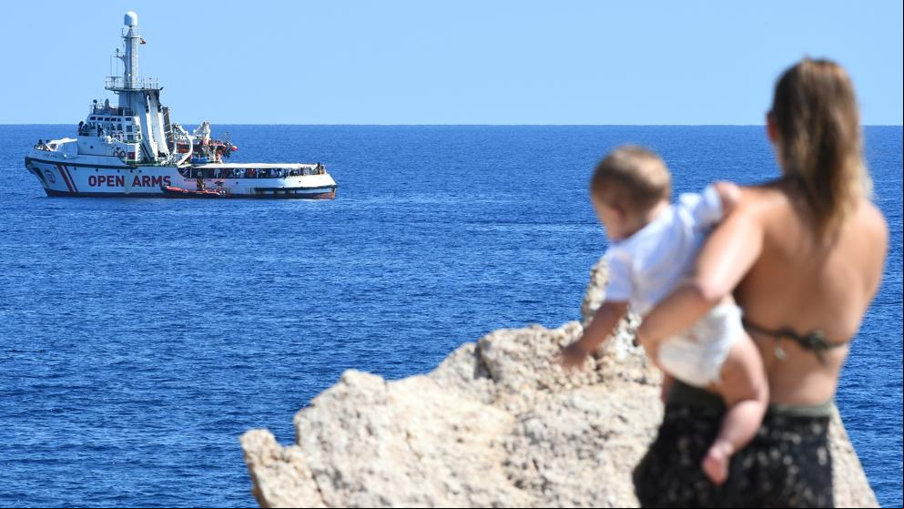 El Open Arms rechaza desembarcar en Algeciras por la distancia desde Lampedusa