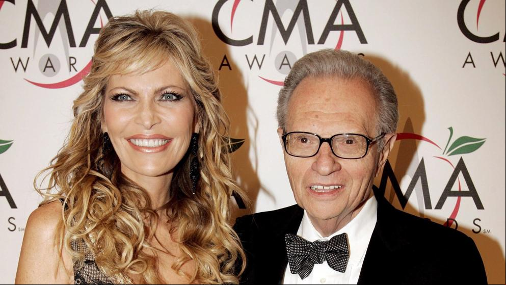 Larry King se separa de su séptima esposa, Shawn Southwick, a los 85 años