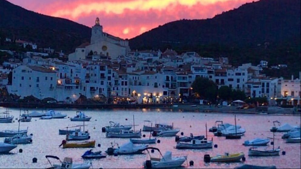 Mar en calma en Cadaqués