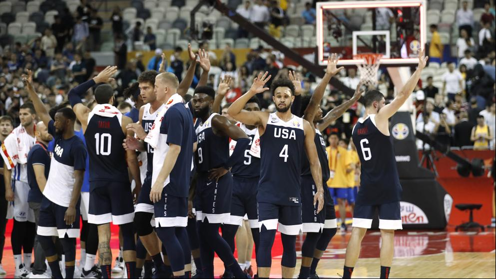 Estados Unidos cumple en su debut en el Mundial ante República Checa