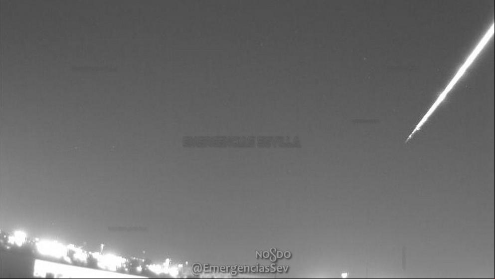 Una bola de fuego cruza el cielo de Andalucía