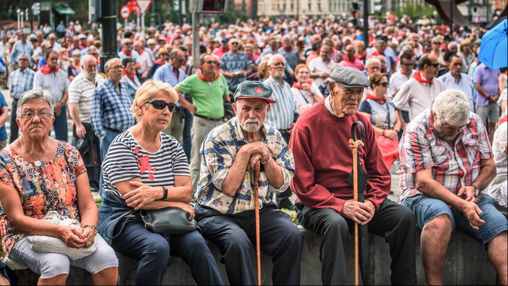 El Gobierno revalorizará las pensiones con el IPC si continúa tras los comicios