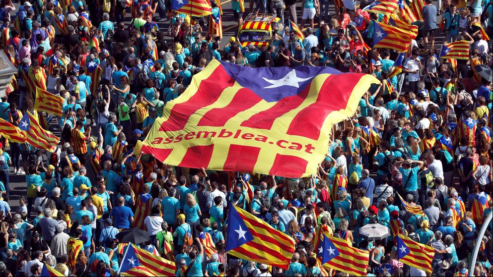 ANC y Òmnium convocarán cinco grandes marchas de tres días tras la sentencia del 1-O