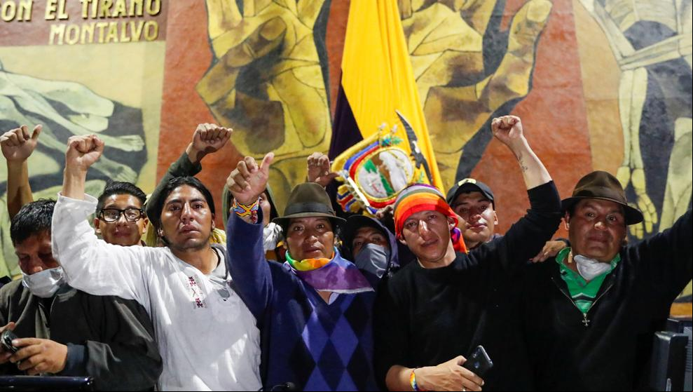 El Gobierno de Ecuador se refugia en Guayaquil