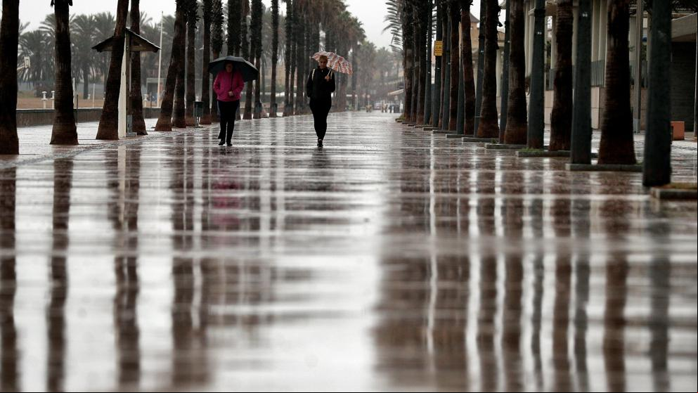 Dieciocho provincias en aviso por lluvias, tormentas, viento u oleaje