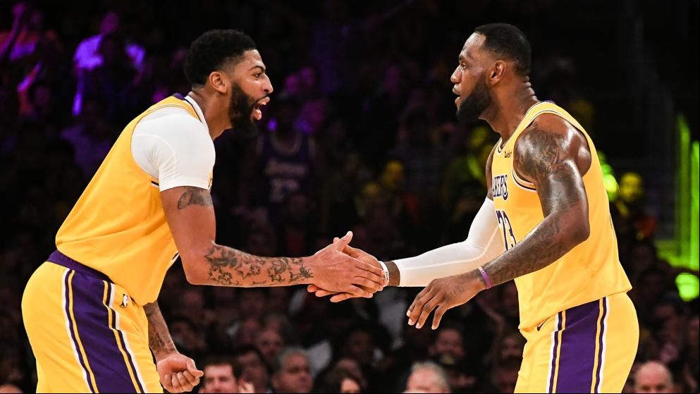 La inspiración de Anthony Davis: 40 puntos y 20 rebotes en tres cuartos