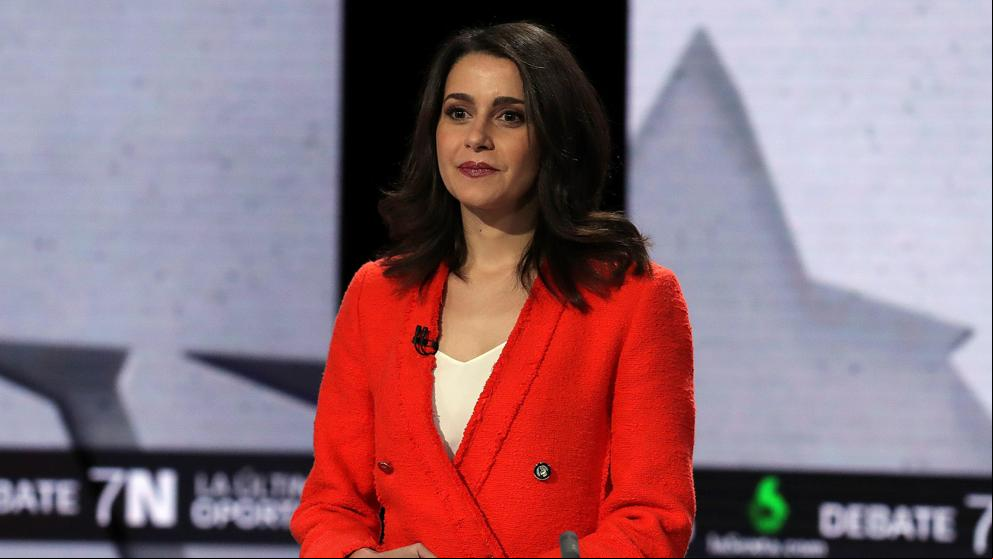 Arrimadas apela a la responsabilidad de PSOE y PP para llegar a un “acuerdo constitucionalista”