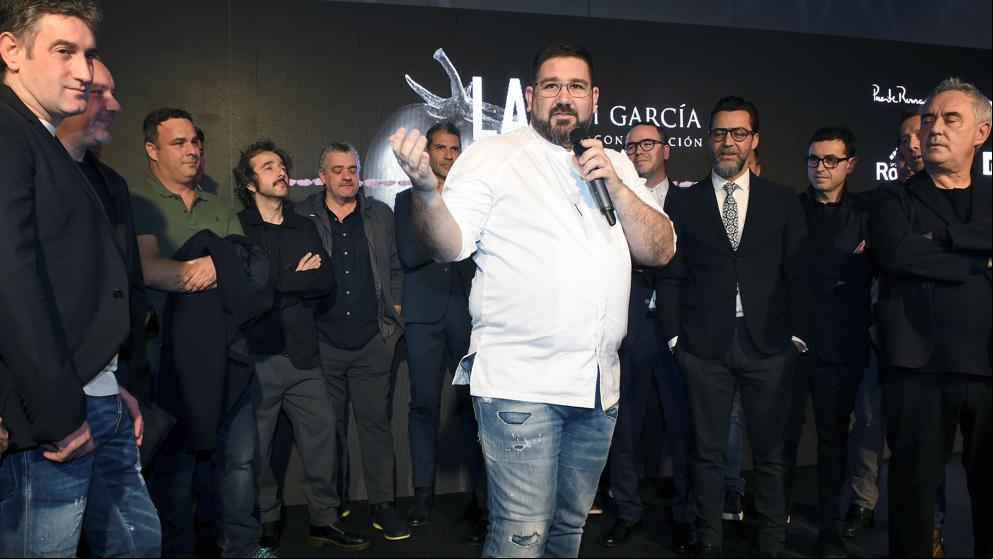 Dani García cierra su restaurante de tres estrellas Michelin: “Quiero pasear mientras medio mundo come mi gazpacho de cerezas”