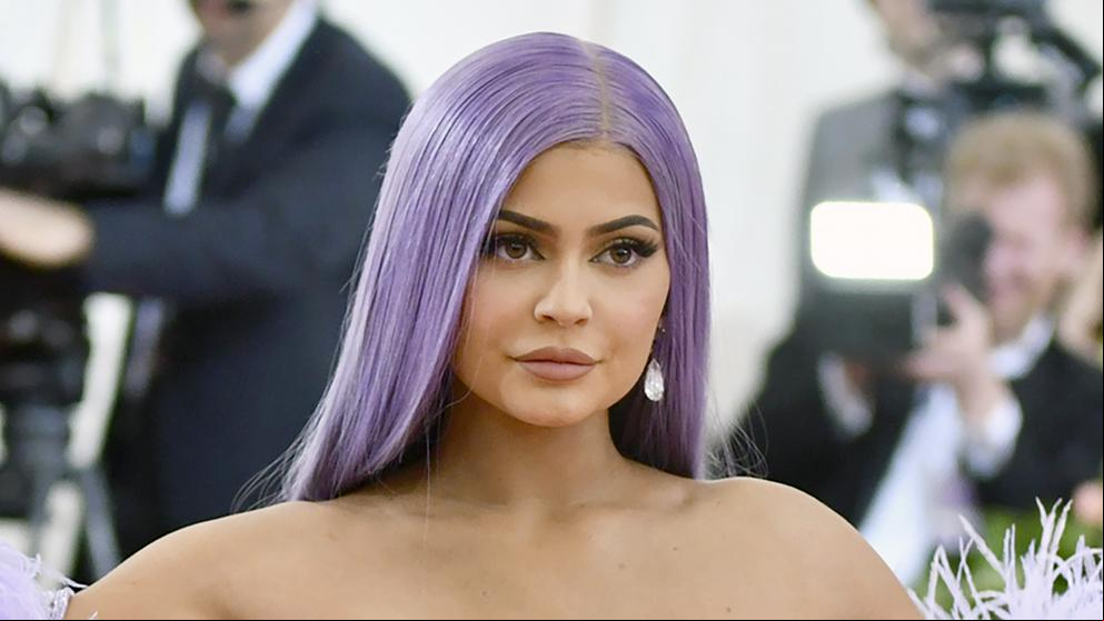 Kylie Jenner vende el 51% de su imperio cosmético por 600 millones de dólares