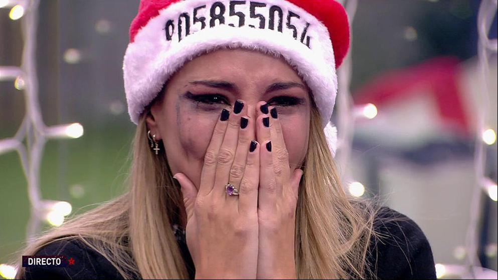 Santi Burgoa declara su amor por Alba Carrillo