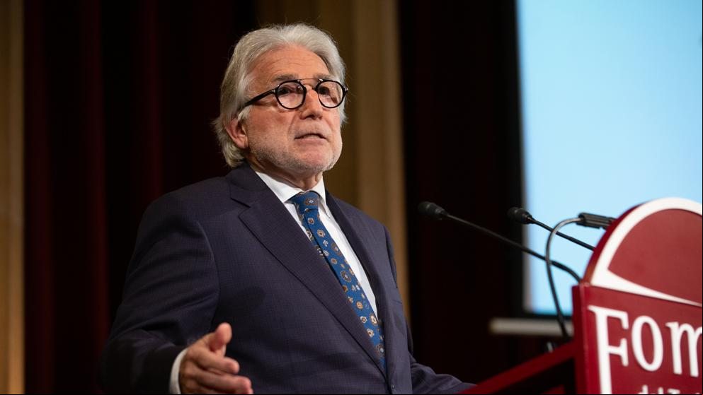 Foment pide que se retire el proyecto de presupuestos