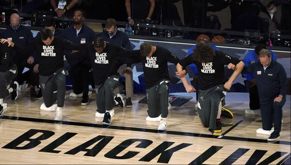 Lakers y Bucks sentencian sus series en el regreso de los playoff