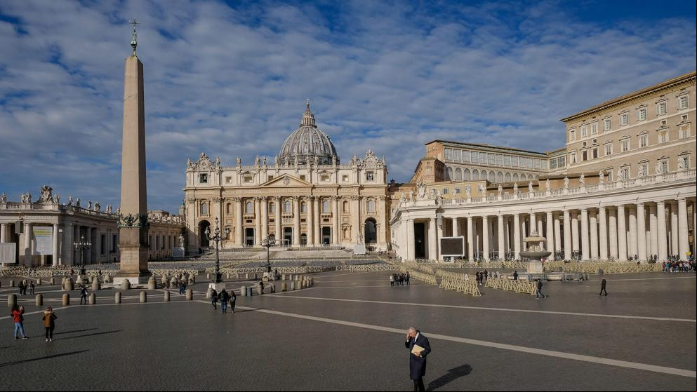 El Vaticano suspende su ambulatorio tras hallar un caso de coronavirus