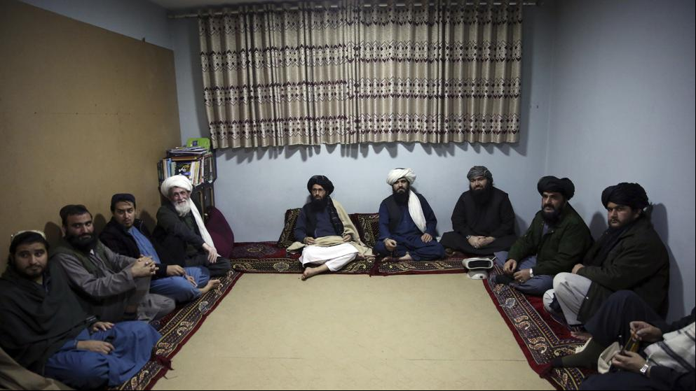 Los talibanes suspenden el intercambio de prisioneros con Kabul