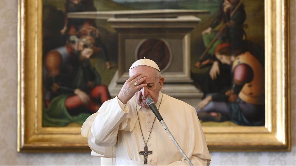El Vaticano investiga un ‘me gusta’ desde la cuenta del Papa a una modelo brasileña