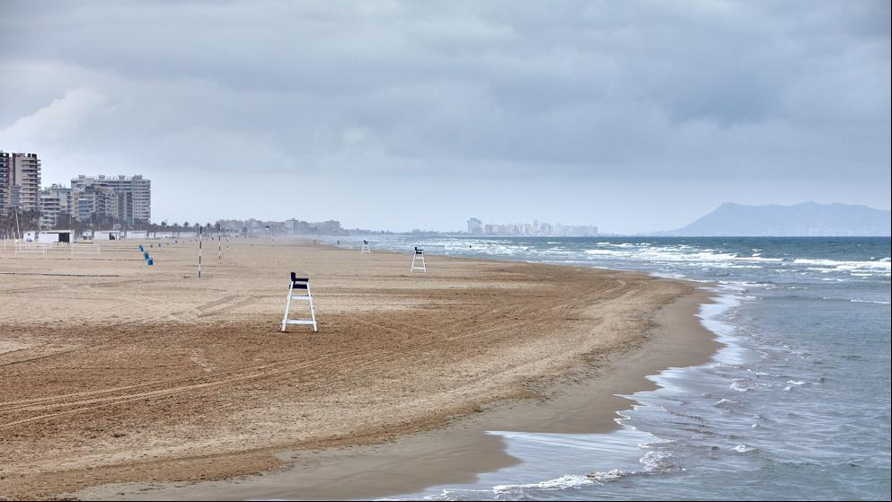 Cierran varias playas valencianas: “No estamos de vacaciones”