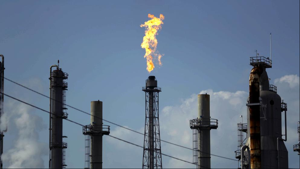 Alerta en los mercados: los ingresos de los países petroleros pueden caer un 85% por el coronavirus