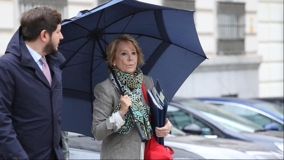 Esperanza Aguirre y su marido reciben el alta tras estar ingresados por coronavirus