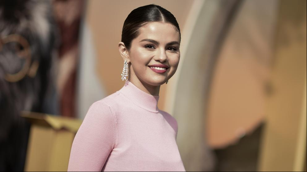 Selena Gomez publica tres canciones inéditas para recaudar fondos contra el coronavirus
