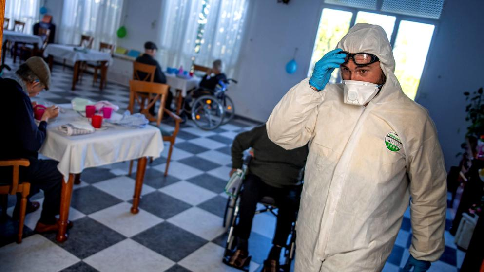 El Papa pide rezar por los ancianos que temen “morir solos”