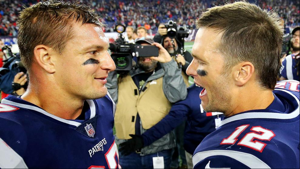 Terremoto en la NFL: Gronkowski regresa para reunirse con Brady en Tampa