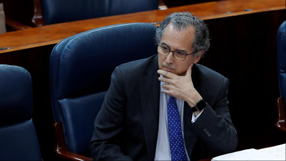 Más Madrid llama rastrero al consejero de Educación de Ayuso por “usar a los muertos”