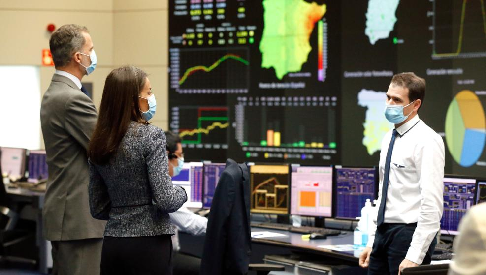 Los Reyes destacan “el funcionamiento ejemplar” del suministro de energía en la crisis del coronavirus