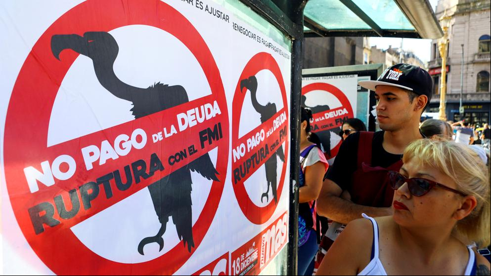 Argentina flirtea con la quiebra