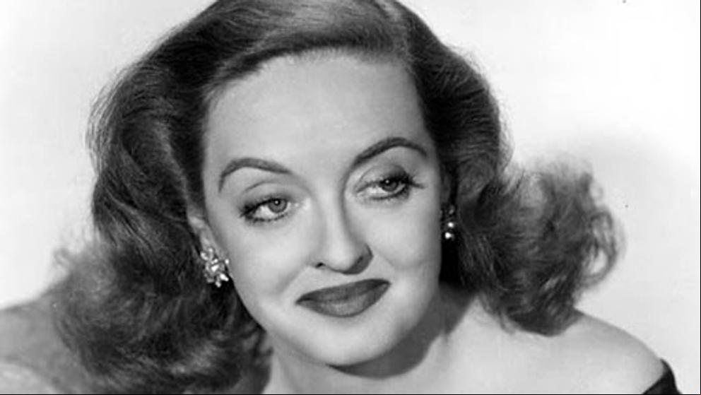 ¿A qué actriz nombró Bette Davis como su sucesora en una carta poco antes de morir?