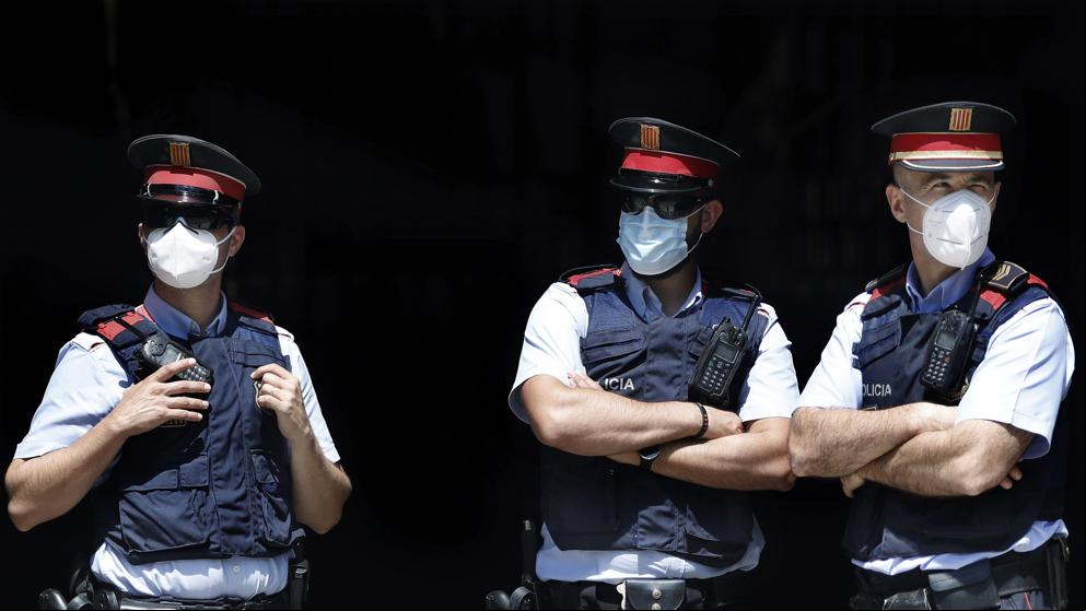 Ingresa en prisión un hombre que se hacía pasar por policía para acosar a mujeres