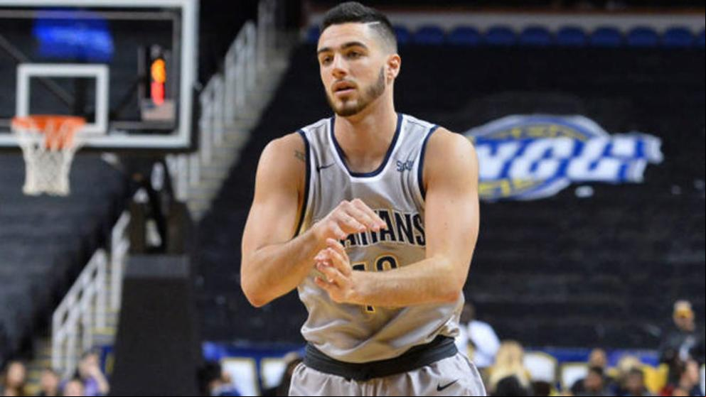 Un jugador de Unicaja da positivo por coronavirus antes de viajar a Valencia