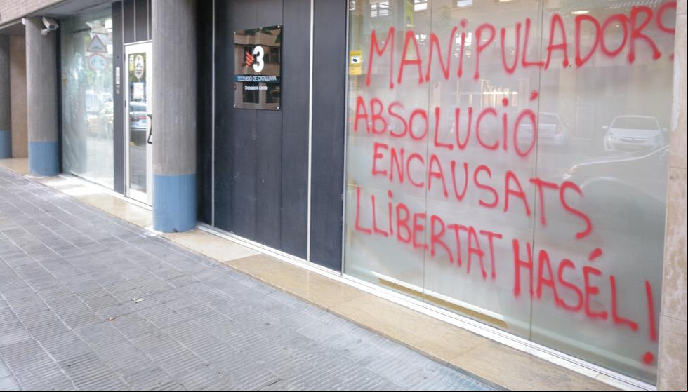 La agresión de Pablo Hasél a un periodista de TV3 llega al Parlament