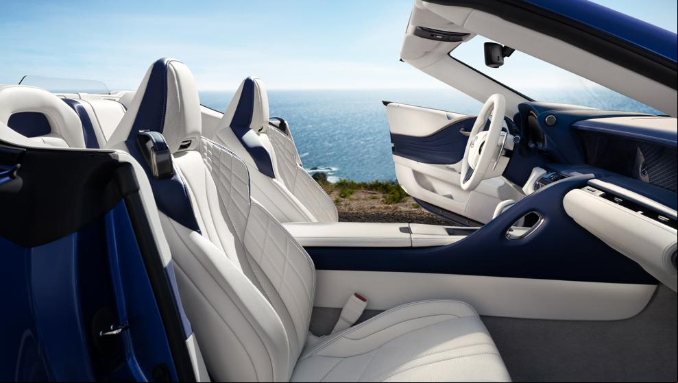 Lexus deslumbra con la flamante versión descapotable del LC 500