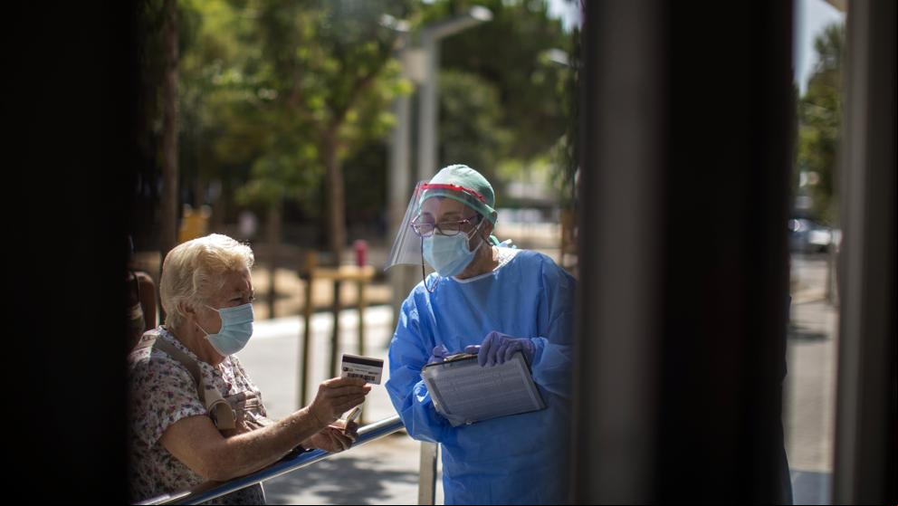 Catalunya registra 590 casos y una muerte más que en el último balance