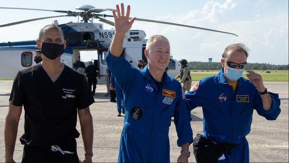 Trump celebra retorno de la Crew Dragon