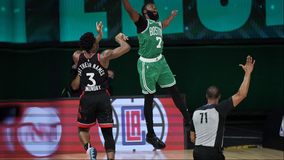 Las mejores jugadas de la noche del jueves 3 de septiembre en la NBA Las mejores jugadas de la noche del jueves 3 de septiembre en la NBA