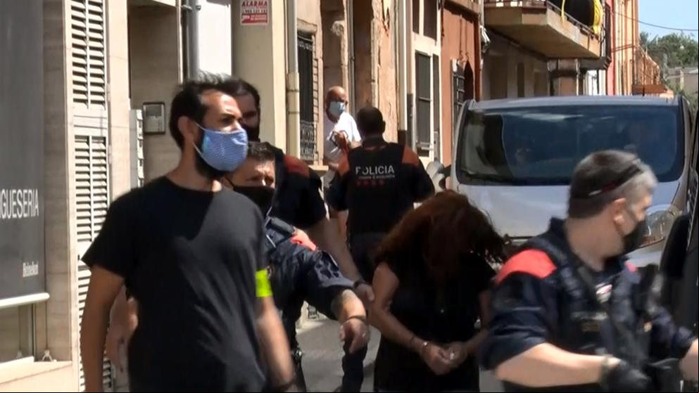 Los Mossos detienen a tres compañeros que operaban a sueldo de traficantes