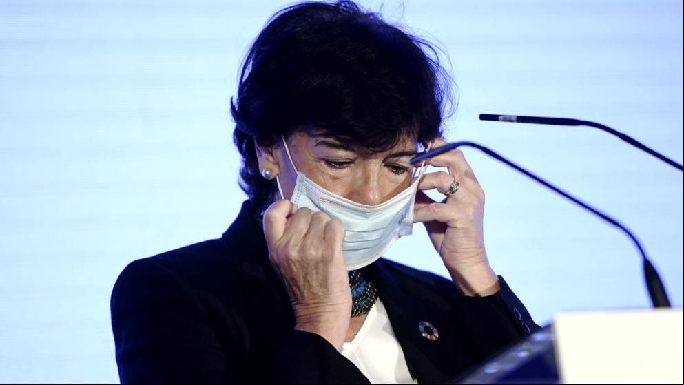 Celaá no cree que vaya a haber un contagio masivo en los colegios y apela a la responsabilidad